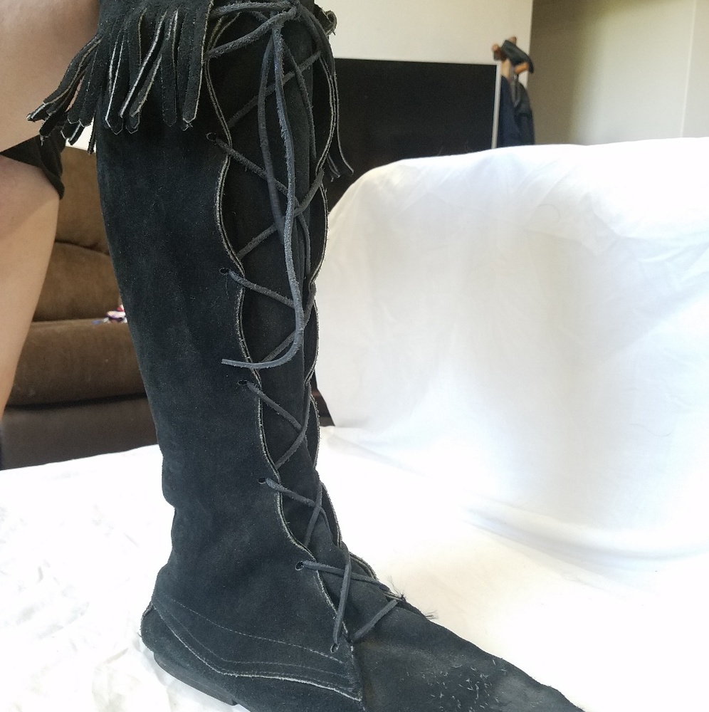 Black lace up suede moccasin boots